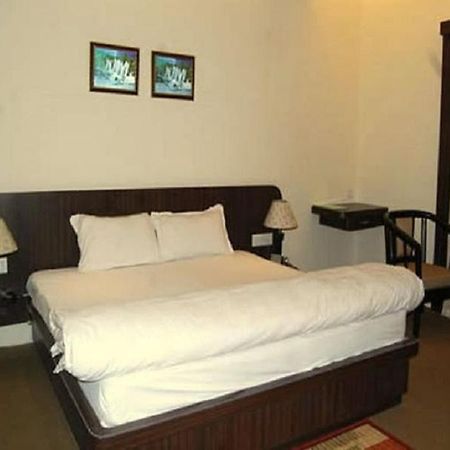 Hotel Royal Panna Shahjahanpur エクステリア 写真